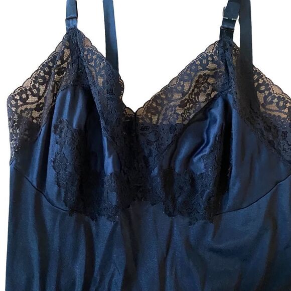 Vassarette Black Lace Nightgown Vintage Sz L - Picture 1 of 7